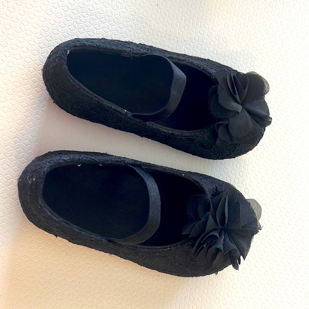Baby Deer black toddler shoes size 6